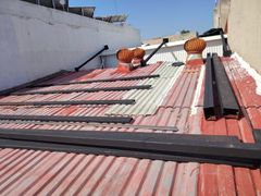 Colocación de lámina en nave