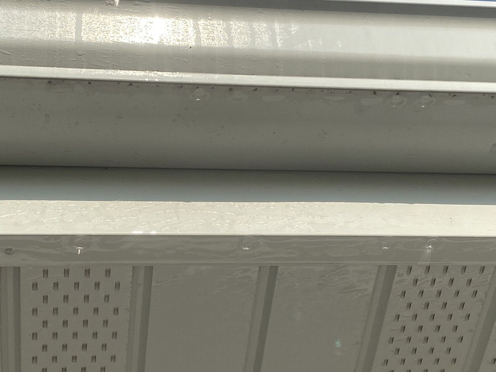 a dirty concrete walkway
