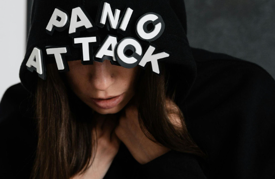 A Clear Guide to Understanding Panic Attacks | Amity