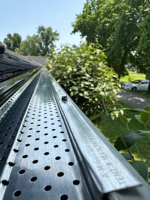 Gutter Cleaning - Sellersburg, IN - Turnkey Builders LLC