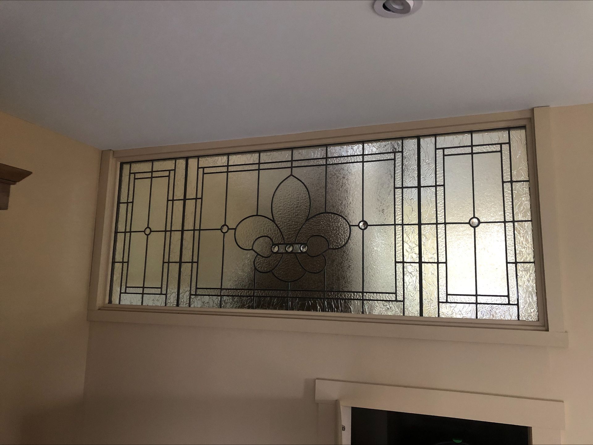 Customized Glass - Sellersburg, IN - Turnkey Builders LLC