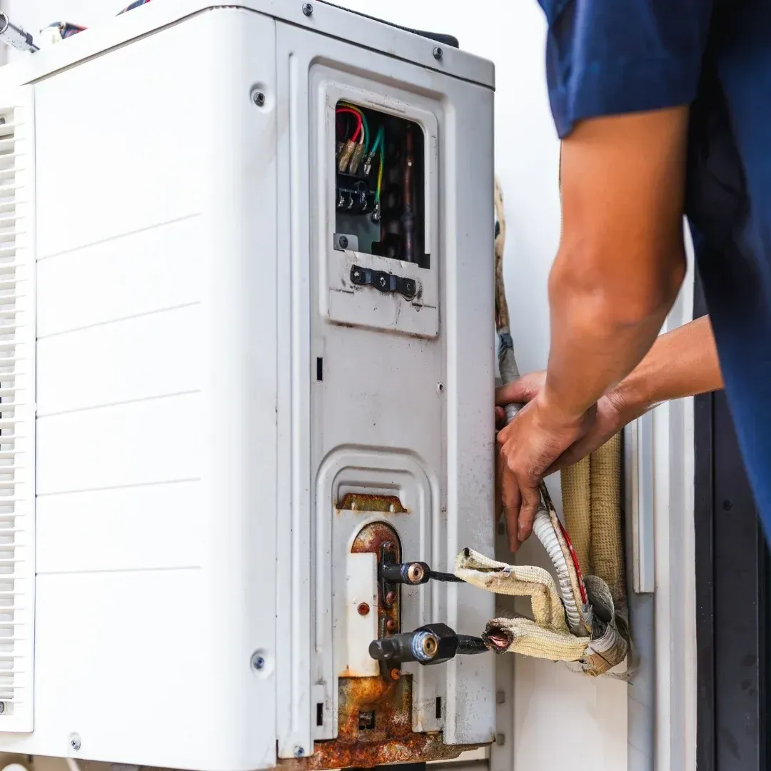 Fixing old AC unit in Phoenix, AZ Fixing old AC unit in Phoenix, AZ