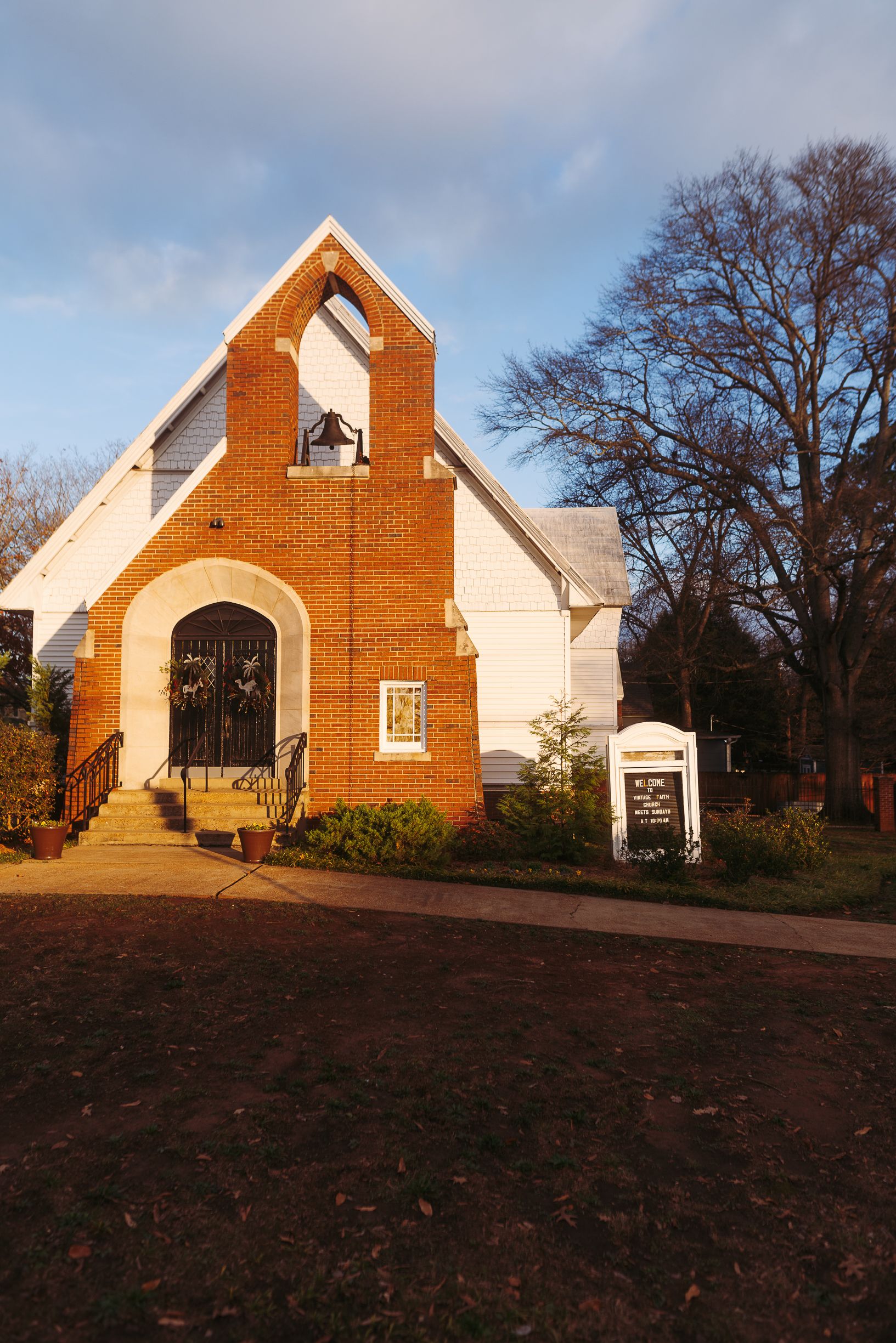 Experience the Enchantment of Decatur’s Historic Christmas Tour of Homes