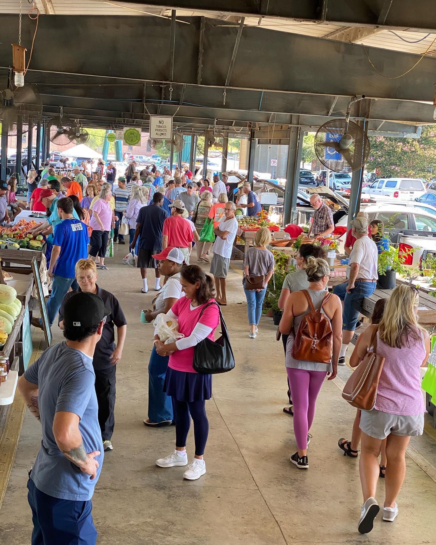 Enjoy the Fresh Flavors of Summer at the County/ Decatur Farmers