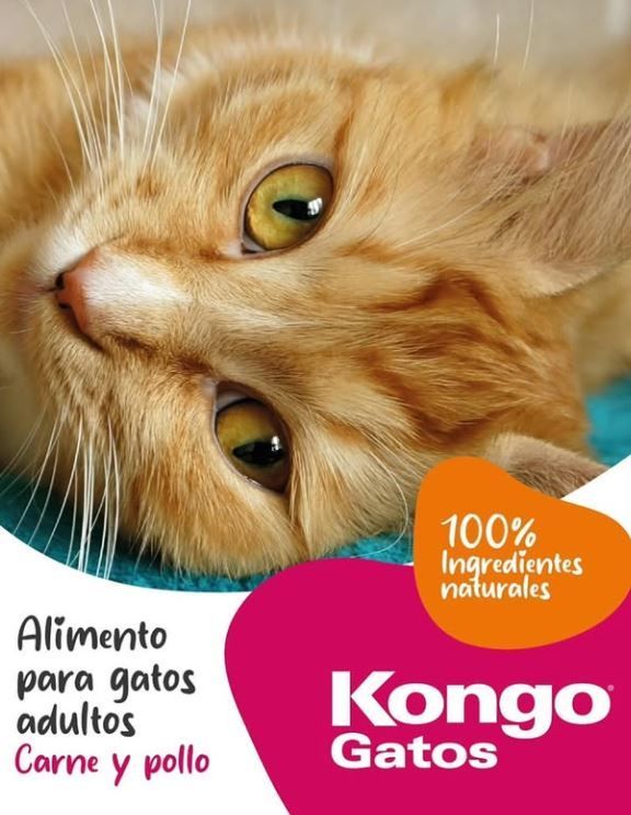 Interior de Forrajes Don Sebastián con alimentos balanceados y accesorios para mascotas