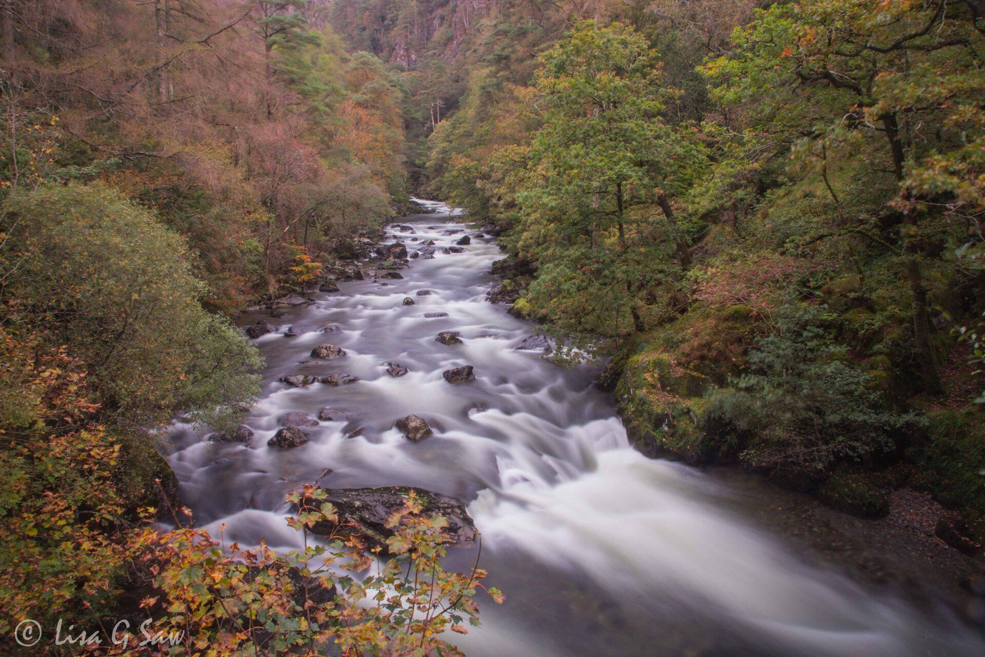 Afon Glaslyn with slow shutter speed taken from Pont Glaslyn
