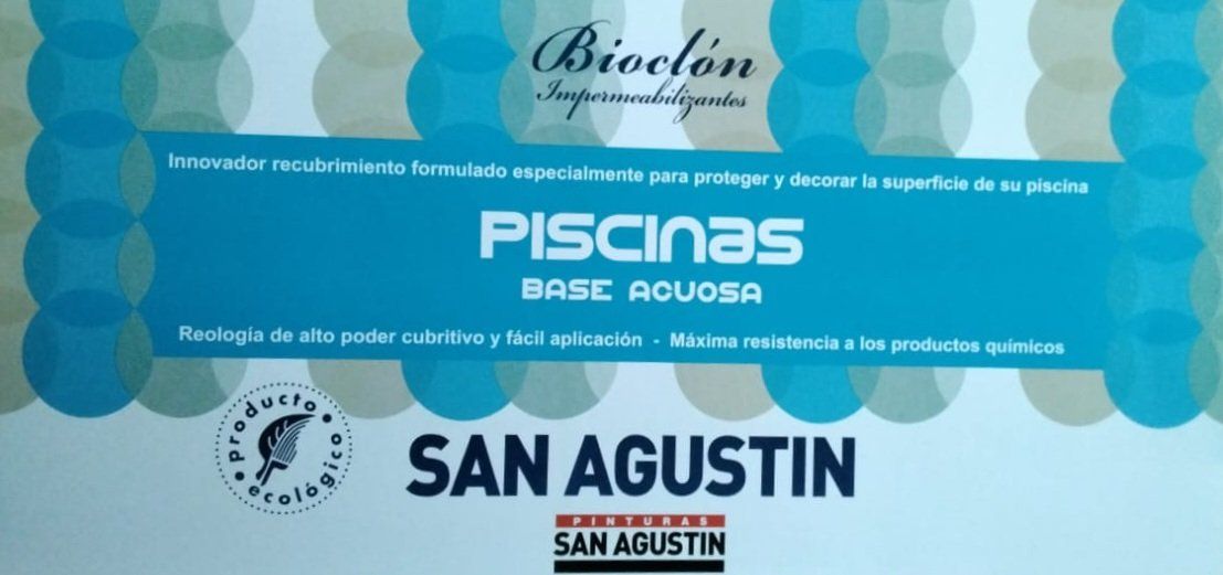 Etiqueta de producto para revestimiento de piscinas con texto en español, incluyendo la marca 