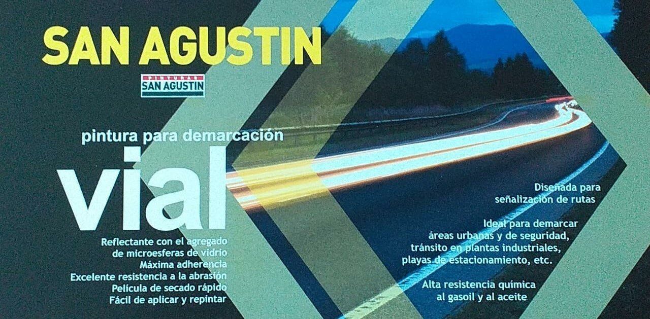 Anuncio de pintura San Agustín, que muestra una carretera de noche con estelas de luces de automóviles.