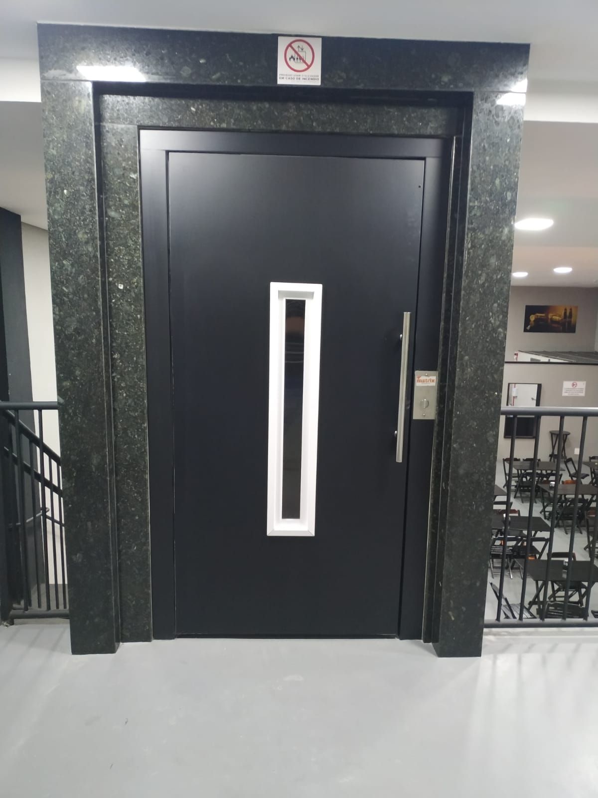 Elevador Plataforma - Matrix Elevadores