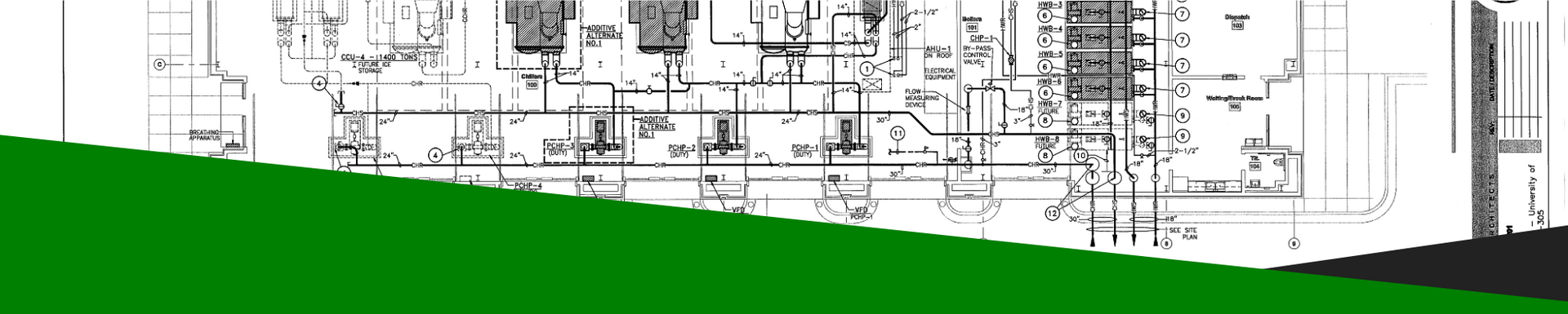 Black-and-white architectural floor plan with a large green band along the bottom.