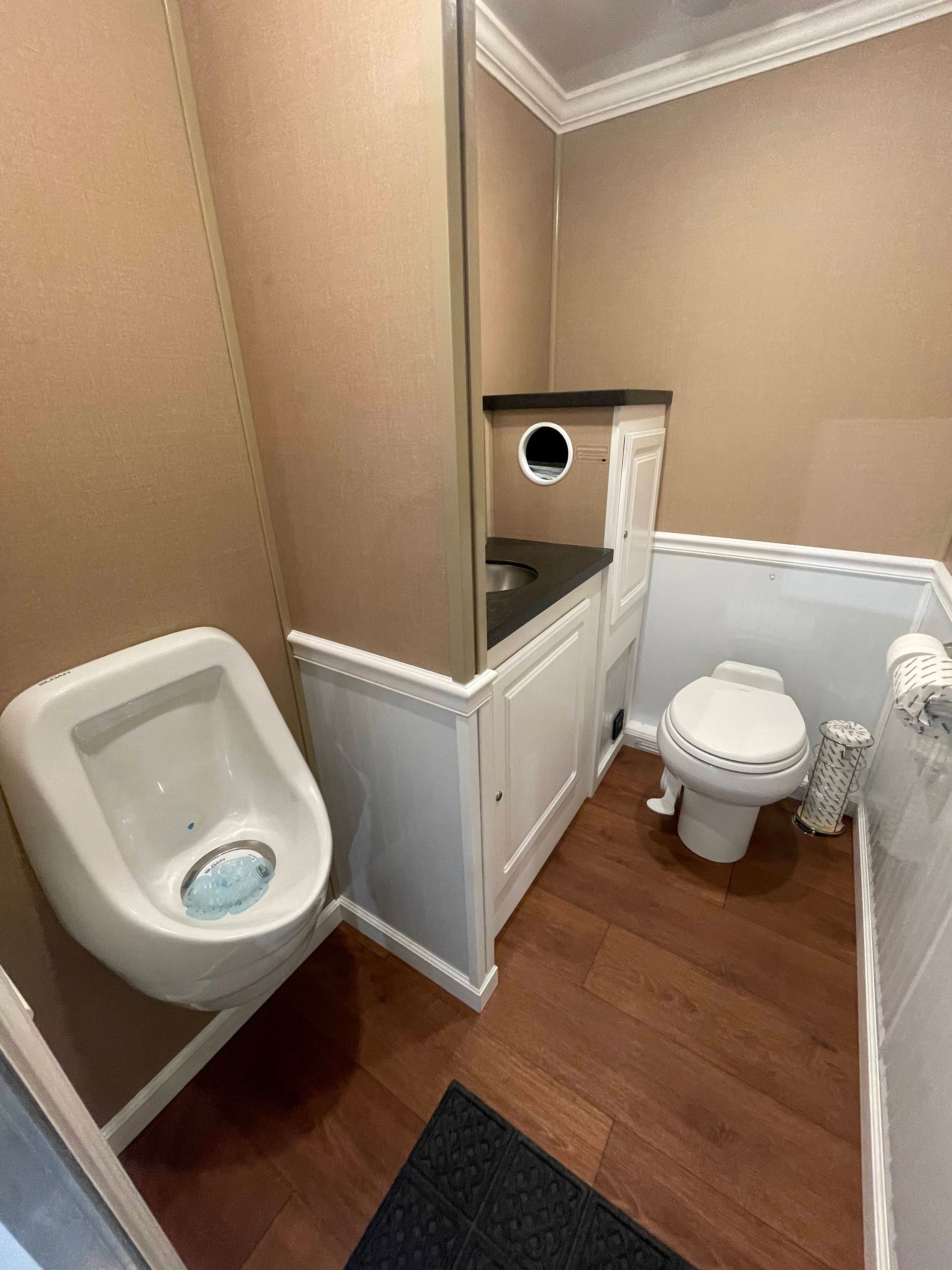 Portable Restrooms | Clare, MI | County Wide Septic LLC