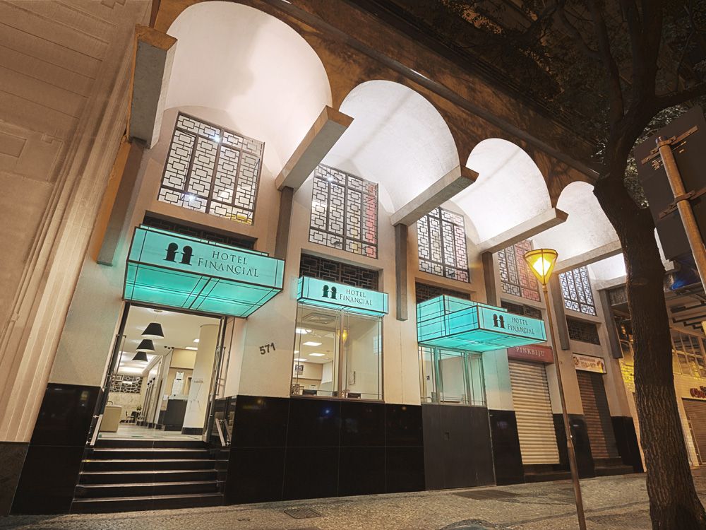 Entrada Hotel
