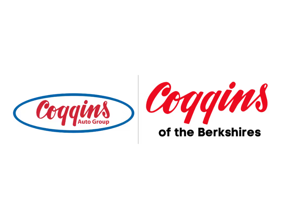 Man sitting at desk with laptop 