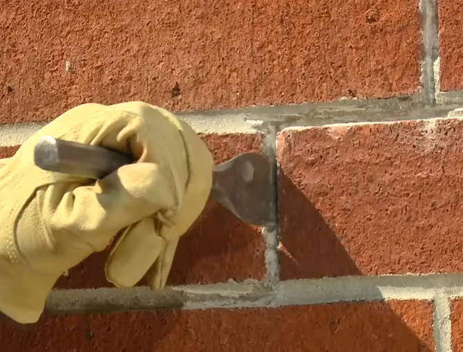 Tuckpointing Brick in Dublin, OH