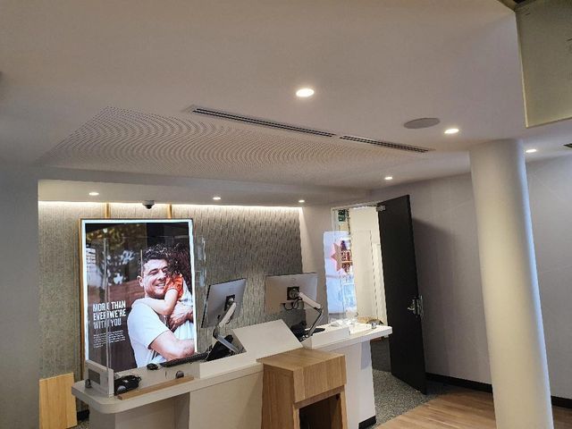 Internal Service Counter — West Gosford, NSW — Broadwater