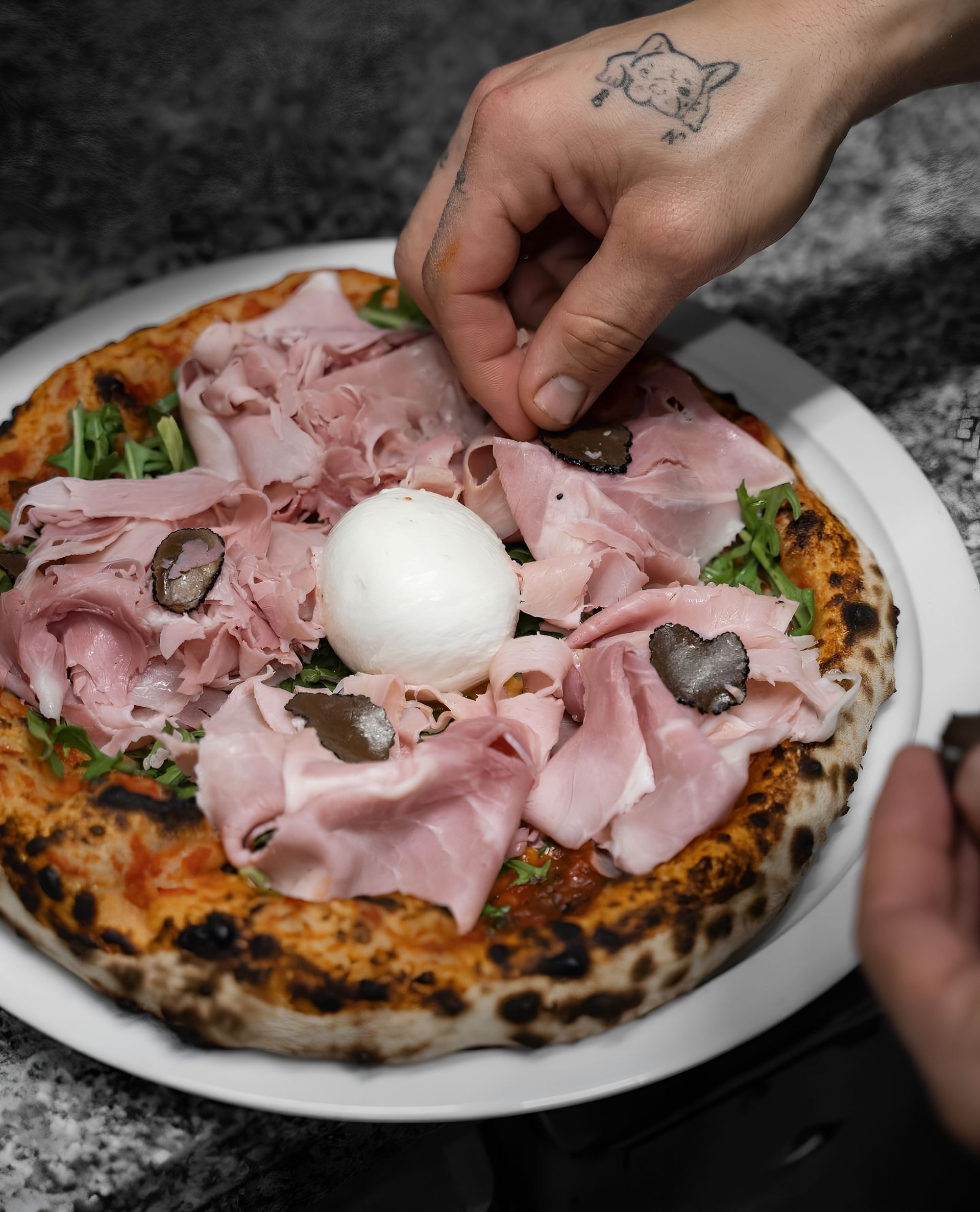 pizza con mortadella
