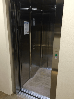 Ascensore moderno