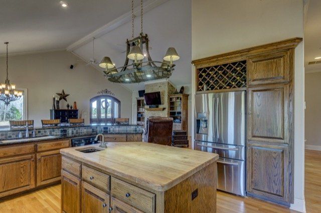 cocinas con peninsulas armilla