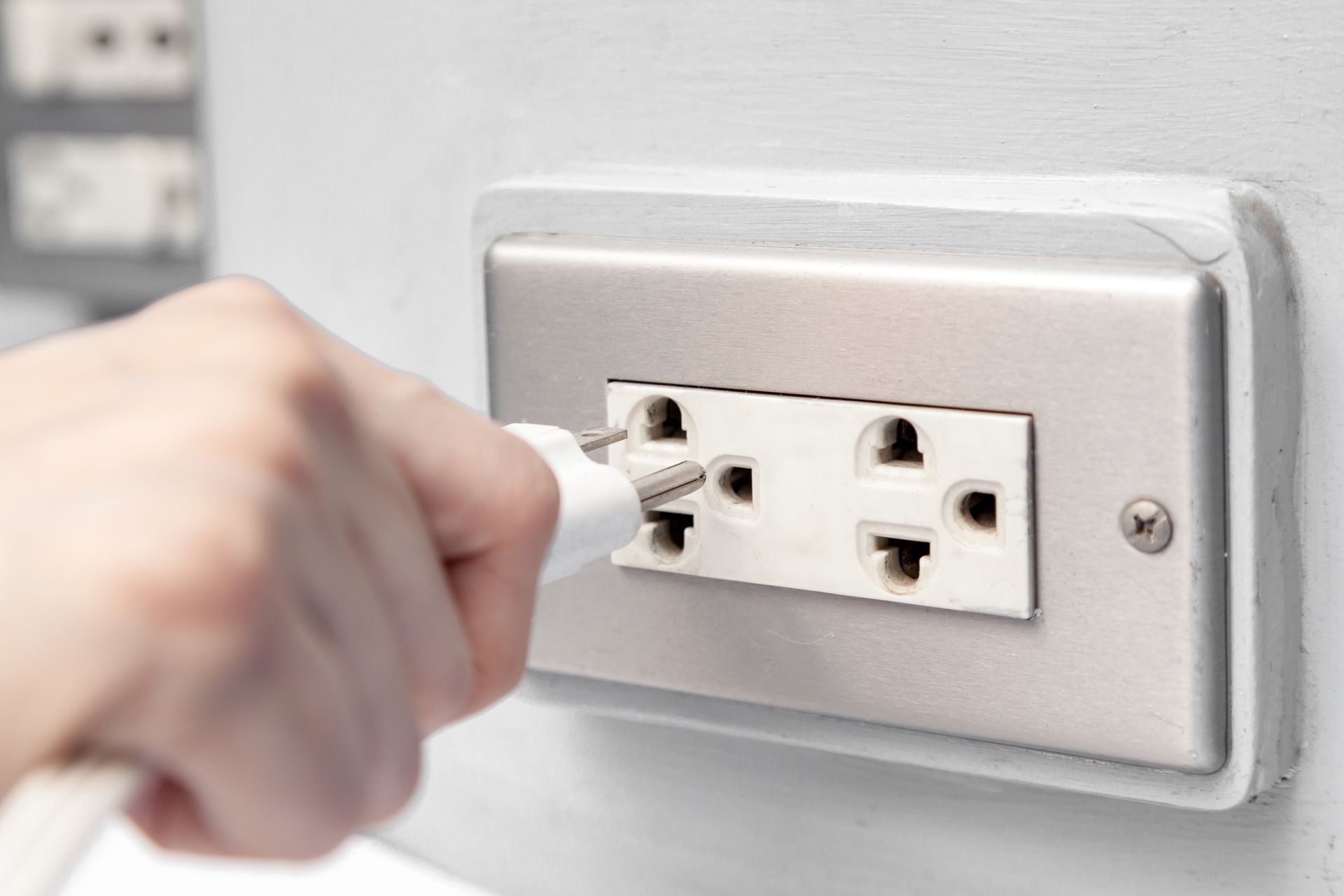 Top Electrical Safety Tips for Homeowners in Athens, GA - Thunderbolt Electric