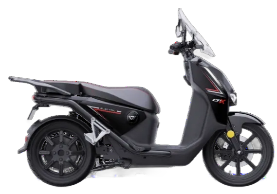 Zwarte elektrische scooter, merk Yadea, zijaanzicht, op een witte achtergrond.