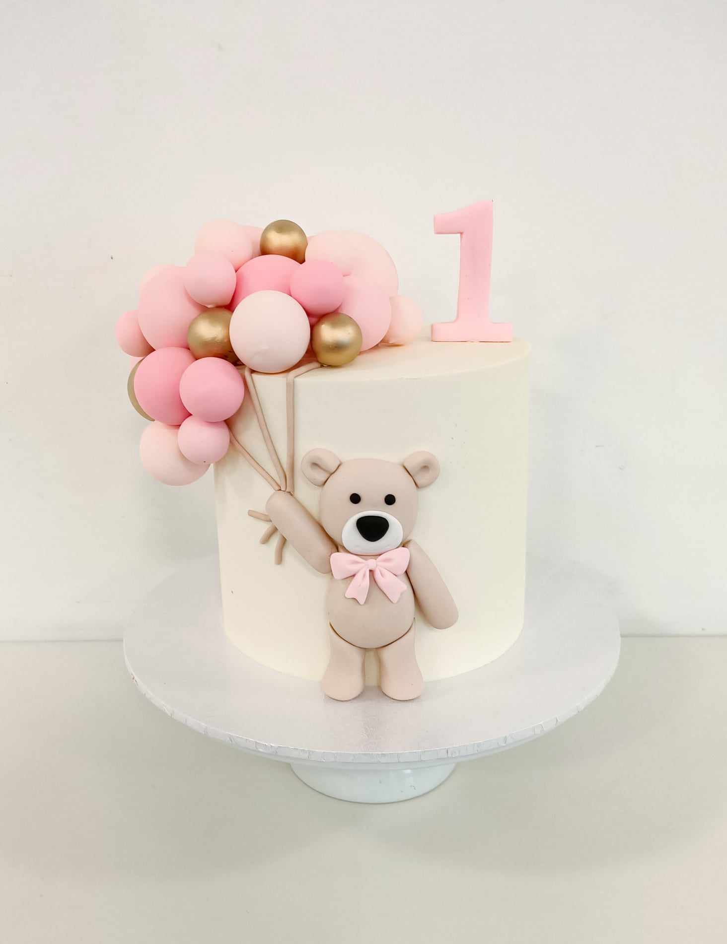Cute teddy bear themed baby birthday cake on the Gold Coast