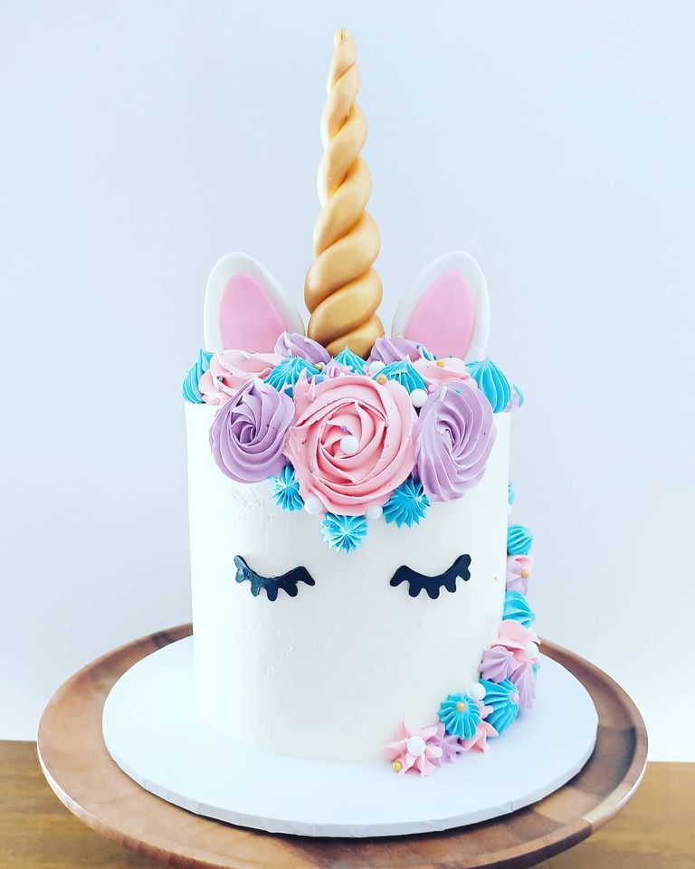Unicorn themed kids birthday cake on the Gold Coast