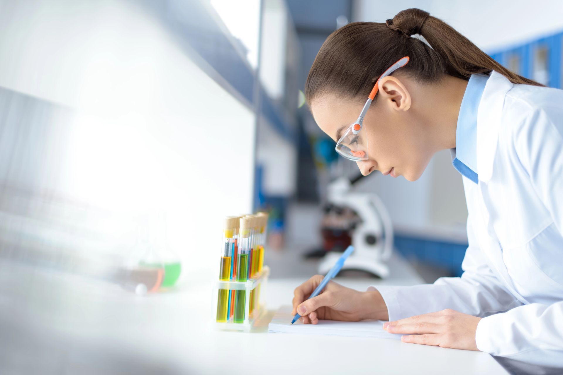 Operatrice di laboratorio