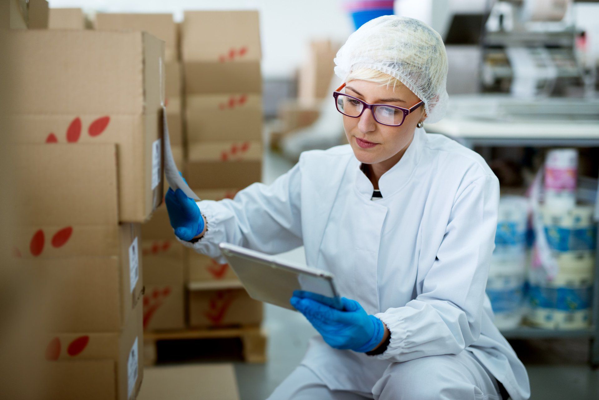 Man Receive His Pharmaceutical Deliver - Farmington Hills, MI - Zoom2Day Deliveries