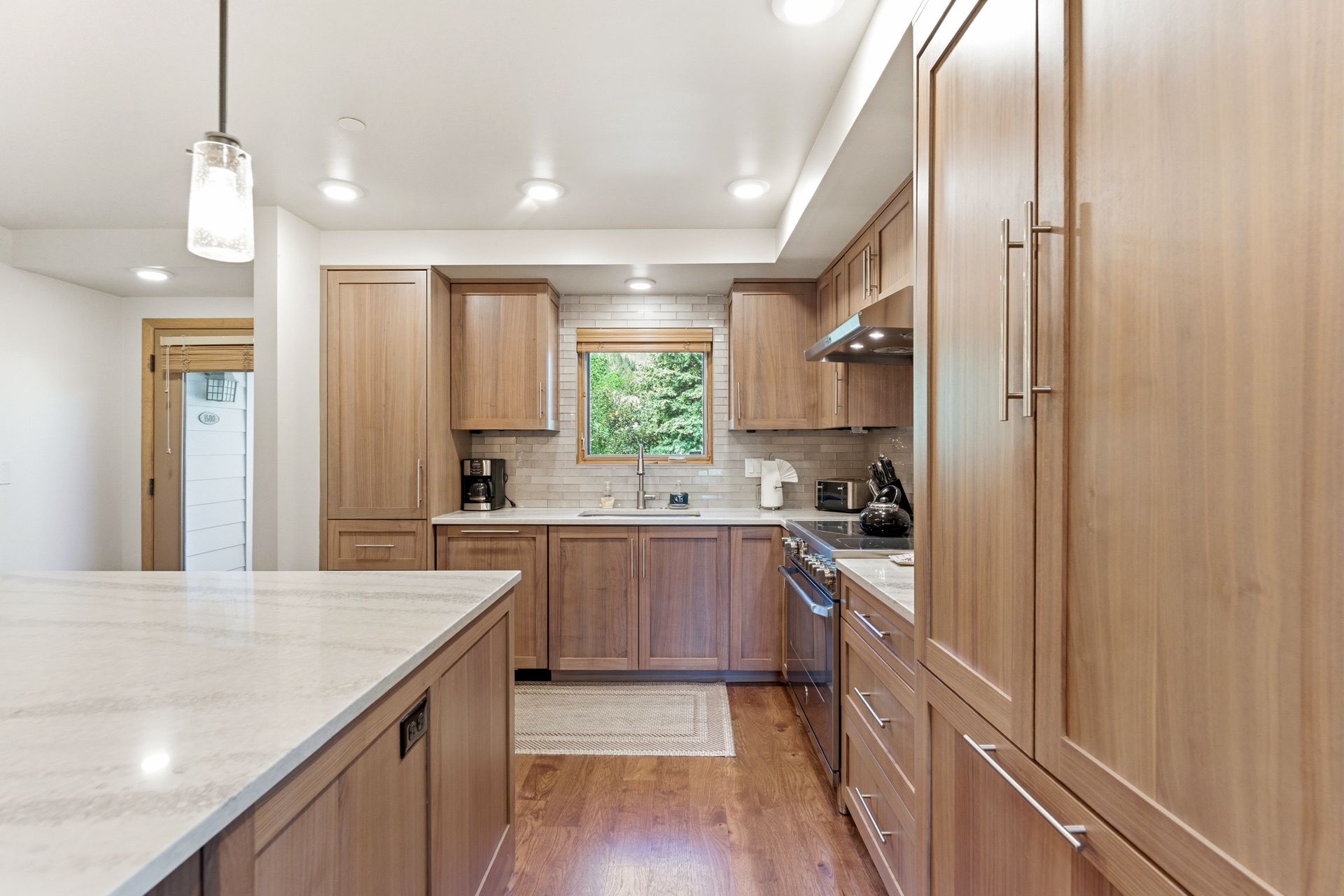Thermador Built-In Appliances - Luxury Kitchen Finishes