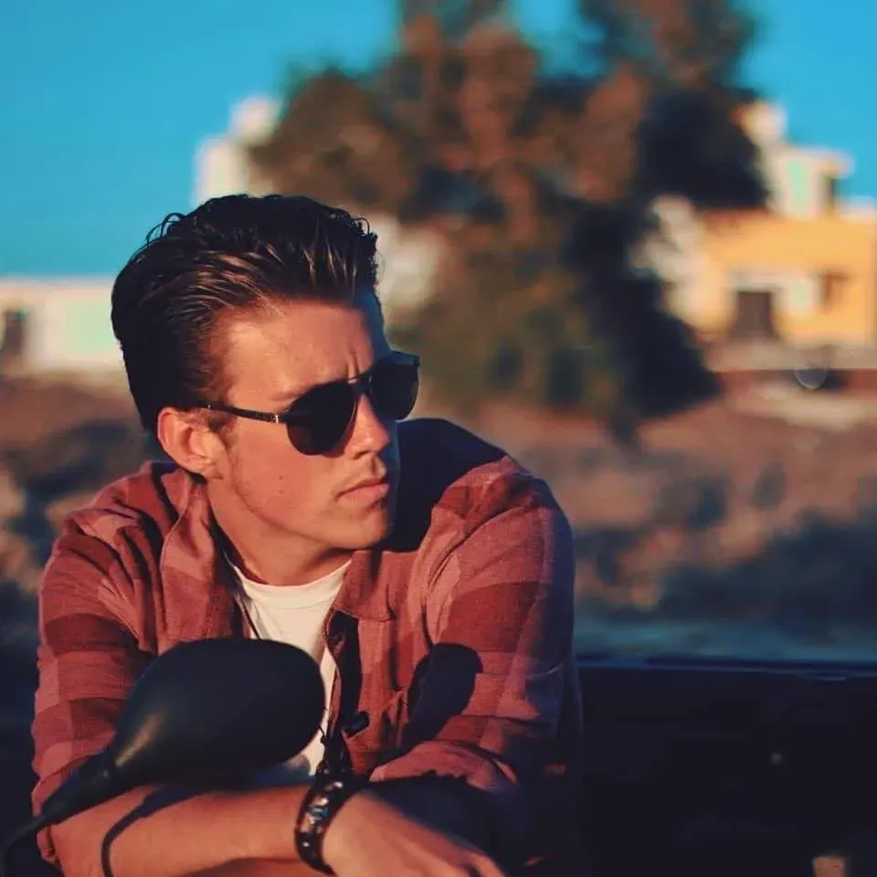A picture of Paula's son looking like James Dean