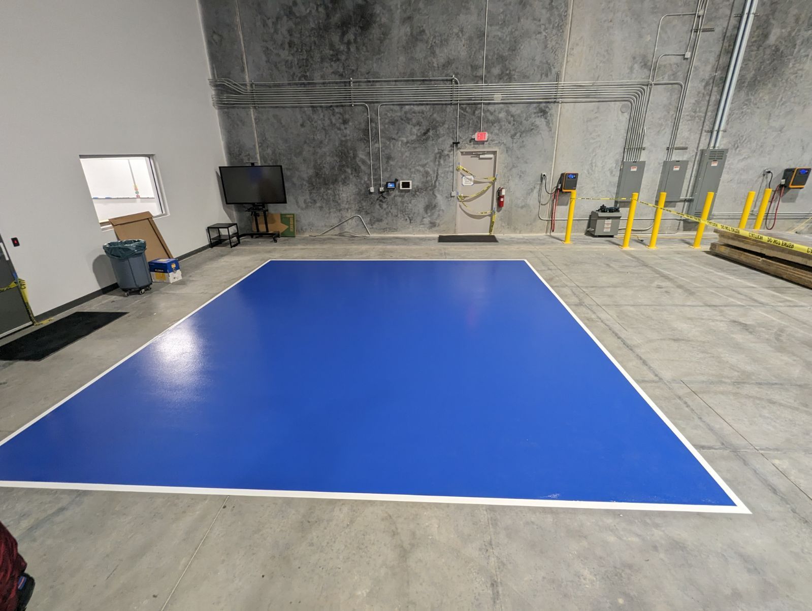 Room with blue floor | Charleston, SC | Lowcountry Surface Coatings