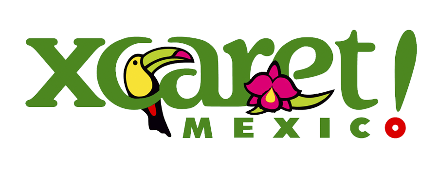 Logotipo de Xcaret México con texto verde, un remolino amarillo y una flor rosa