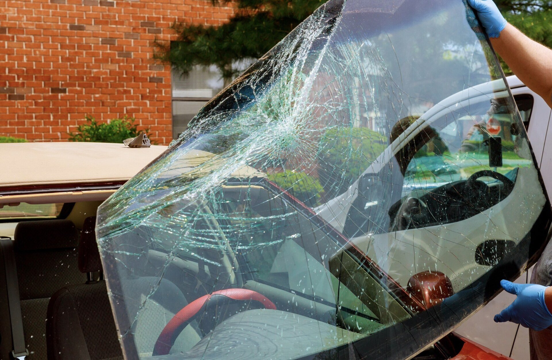Broken+windshield.jpg