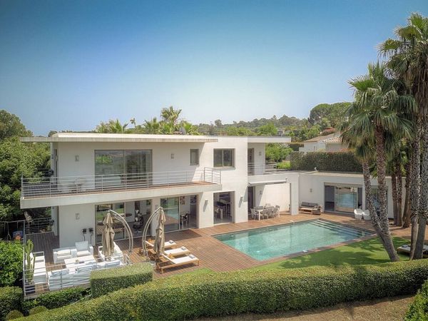 Villa Lord Brougham, location de luxe à Cannes