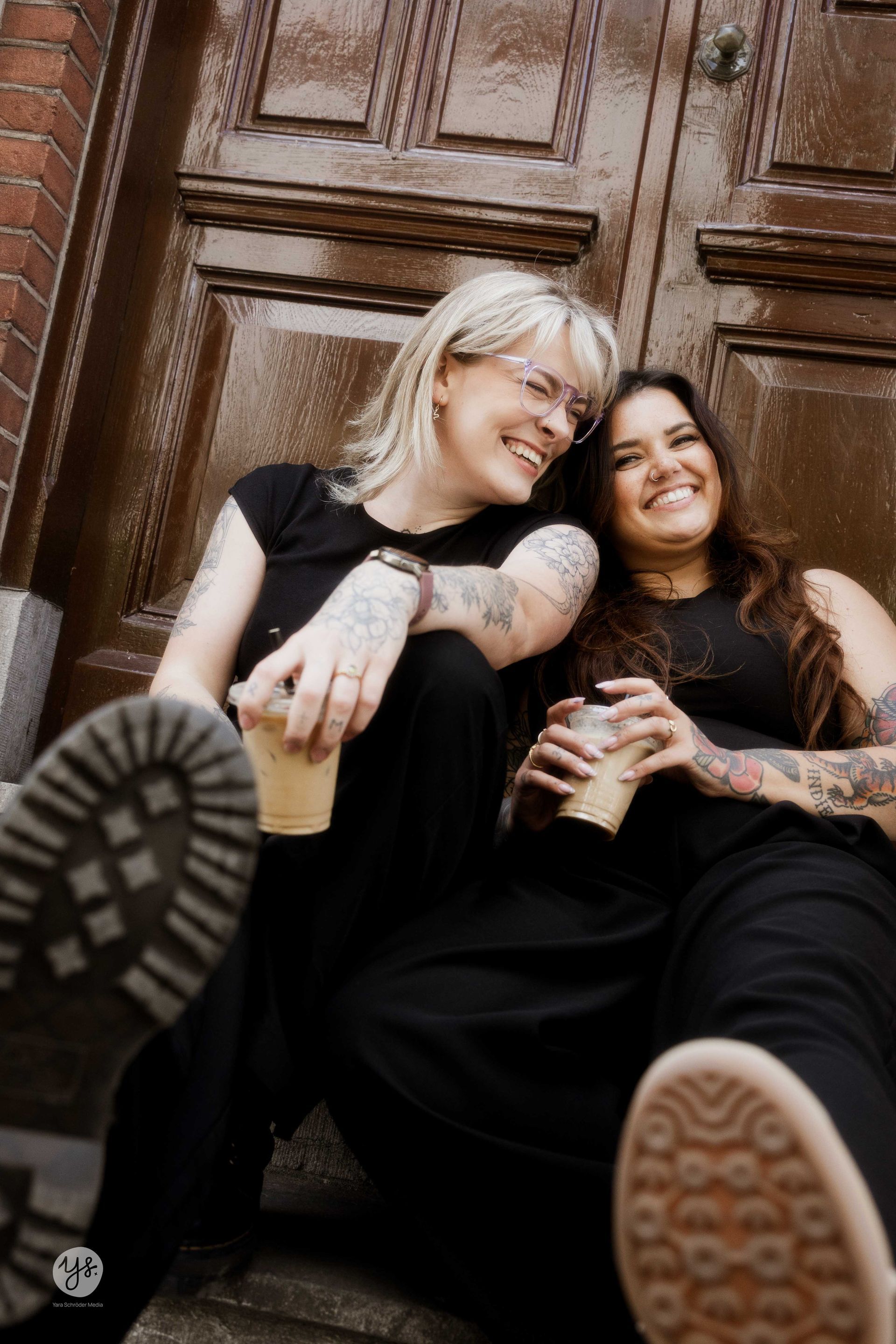 Twee tattoo artist van Over the moon tattoo
