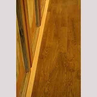 battiscopa in legno