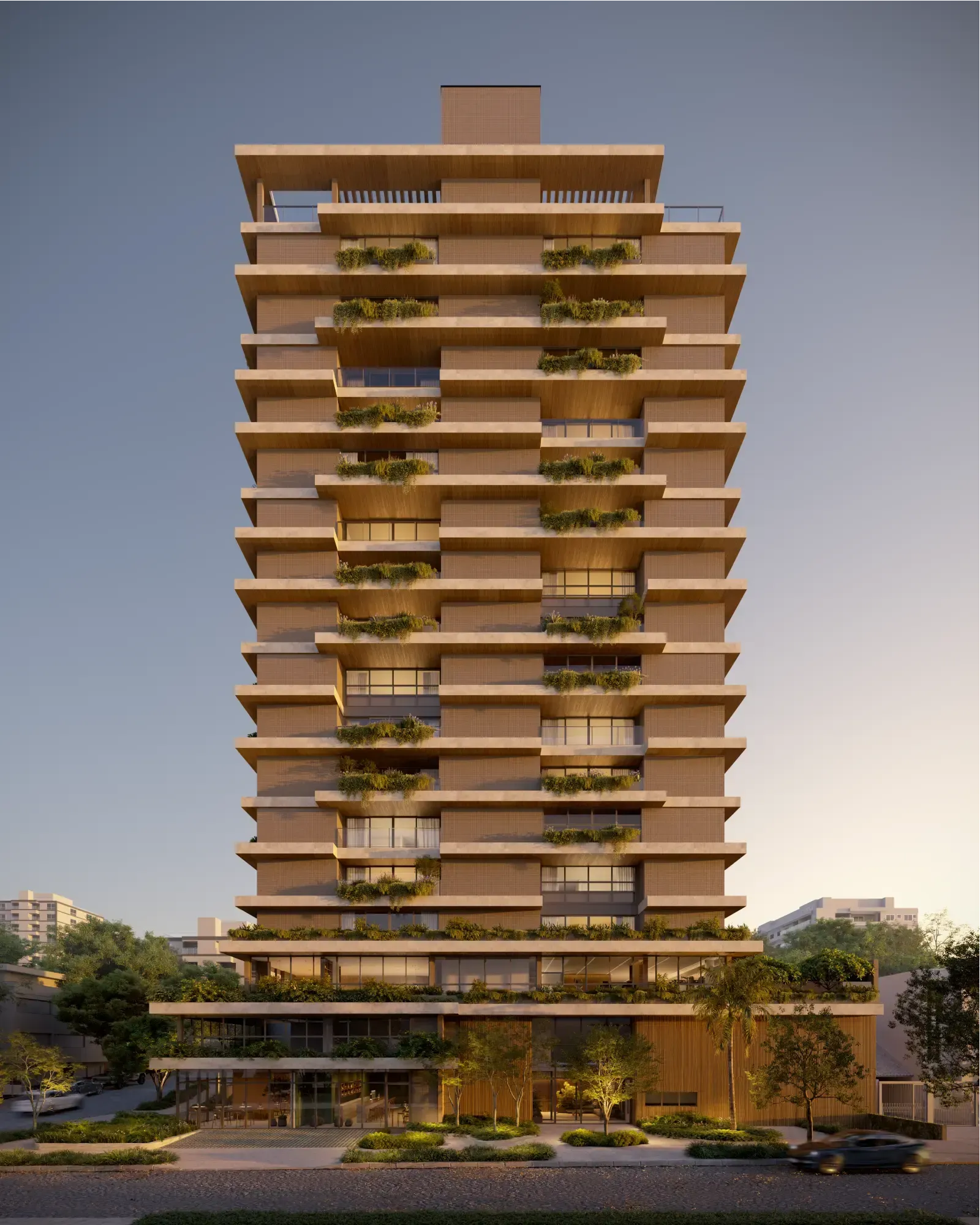 Um edifício alto com muitas janelas e varandas