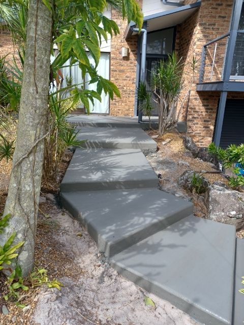 Concrete Steps Leading to a House Entrance — DPC Decorative Patterned Concrete in Maroochydore, QLD