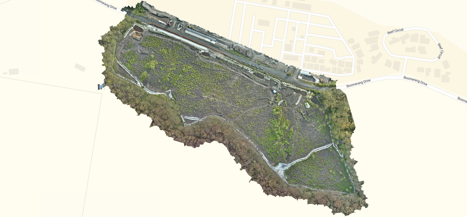 Aerial 3d Map of a Narrow Green Peninsula Bordered — Environment Restoration Solutions in Waterview Heights, NSW