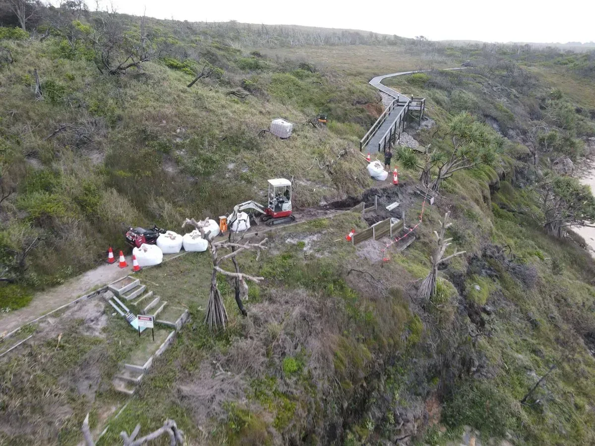 Construction Work on a Coastal Clifftop Path With a Small — Environment Restoration Solutions in Waterview Heights, NSW