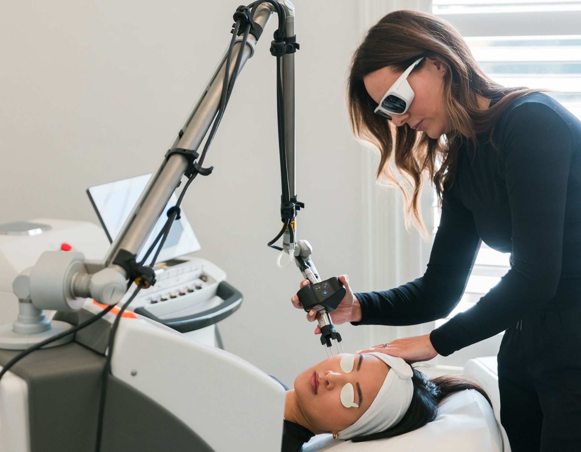 Experienced medical aesthetic injector at bespøke by SkinAlchemy clinic in London Ontario.