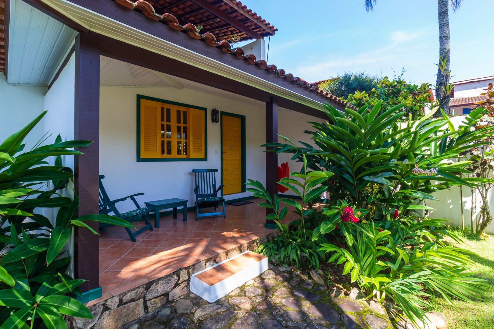 Acomodações da Pousada Corsário Paraty
