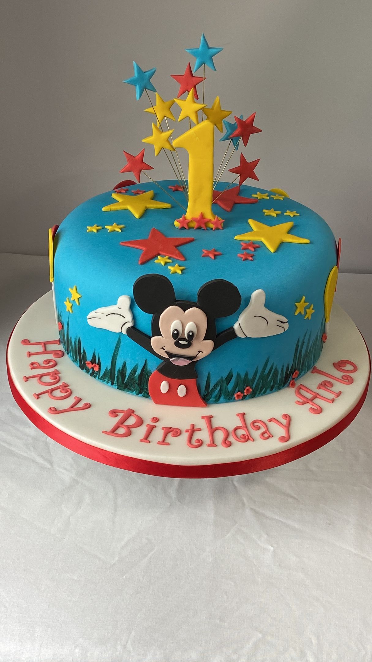 mickey mouse cake

