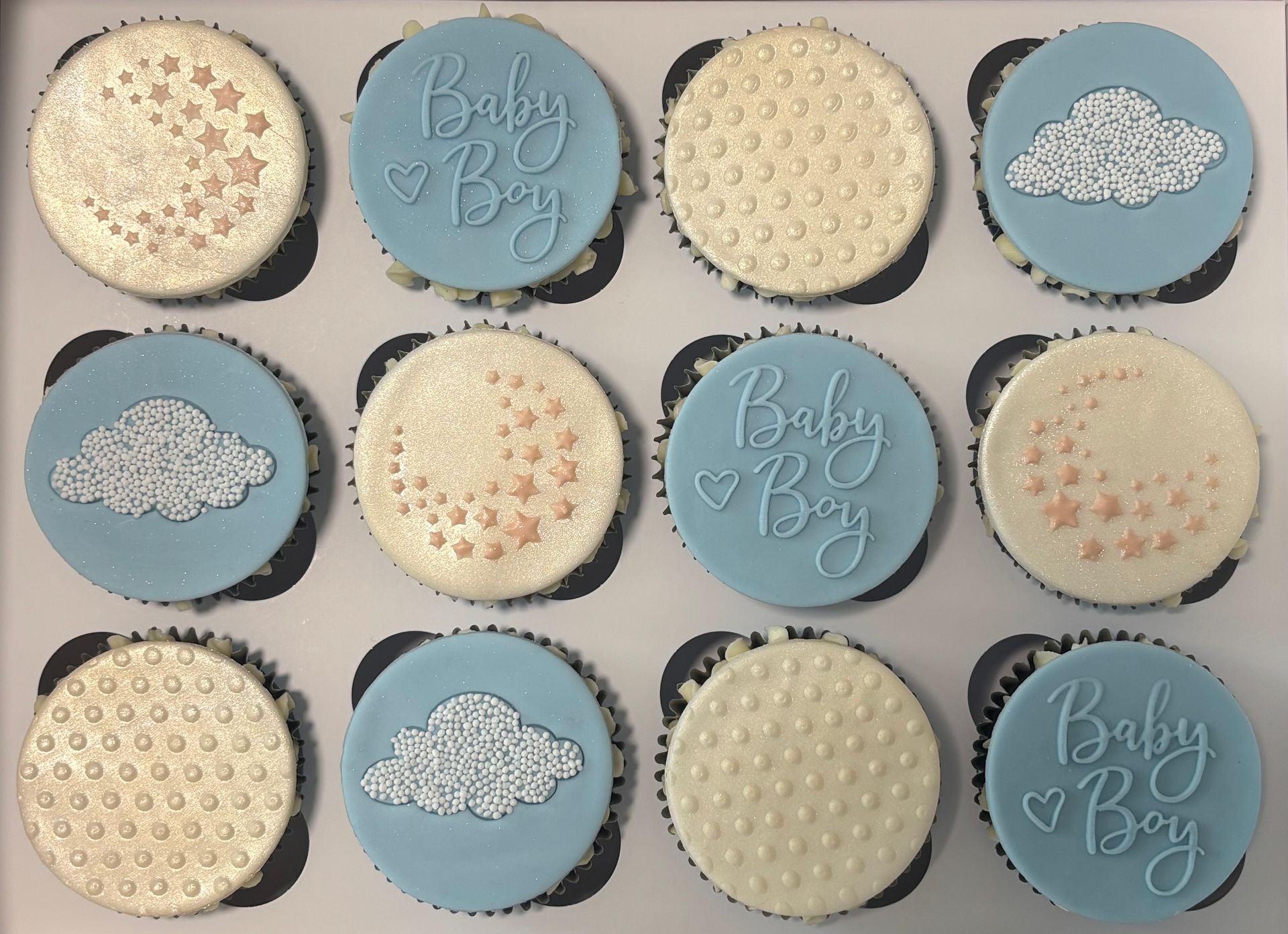 Baby Shower Cupcakes