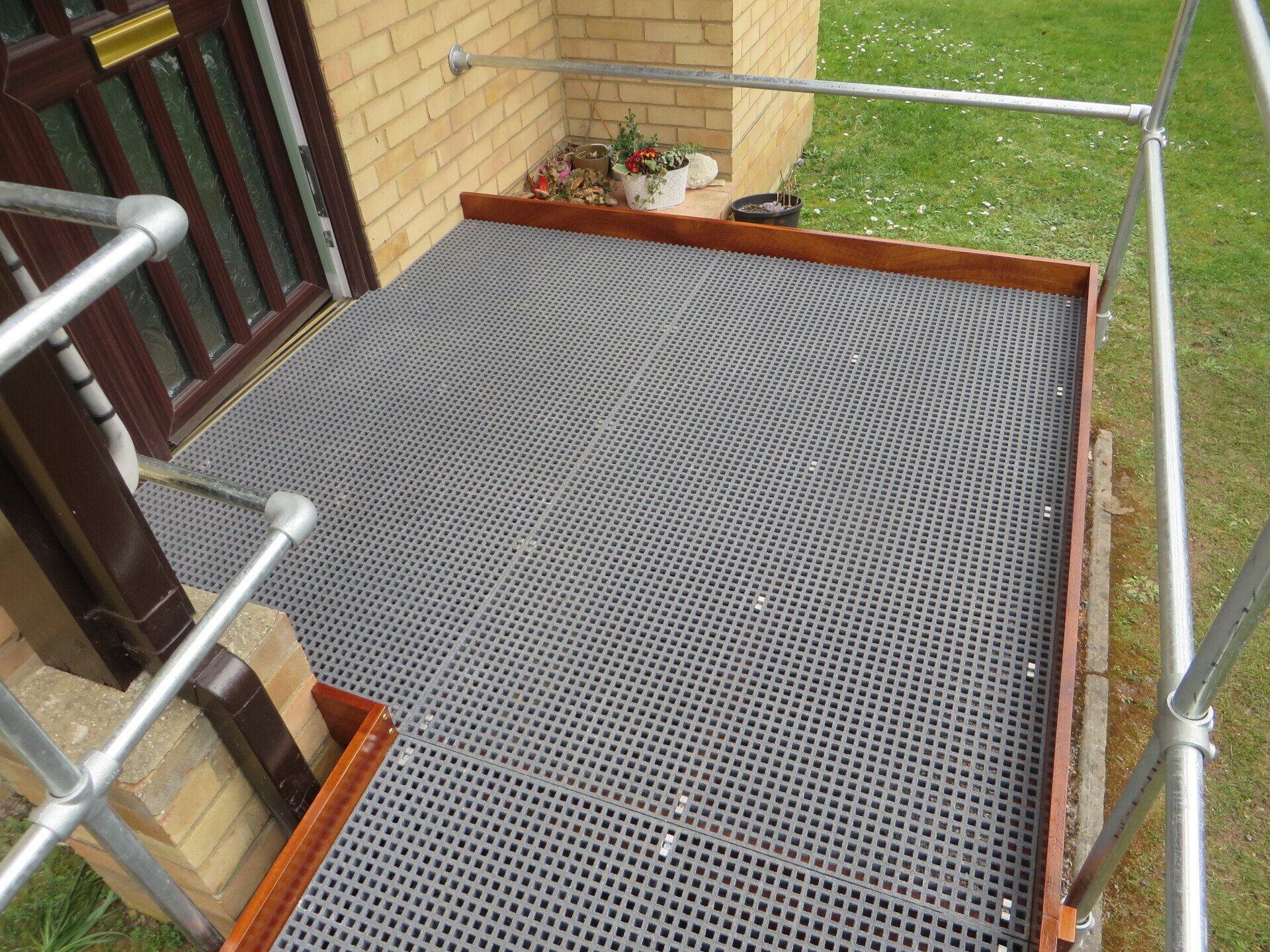 Wheelchair Ramps With Safest Anti Slip Surface