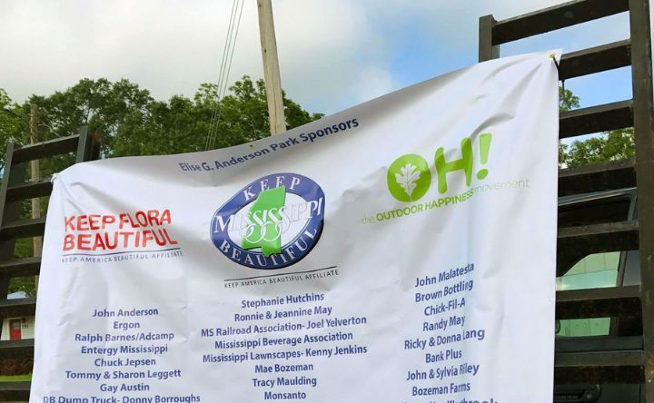 A large white banner that says oh on it
