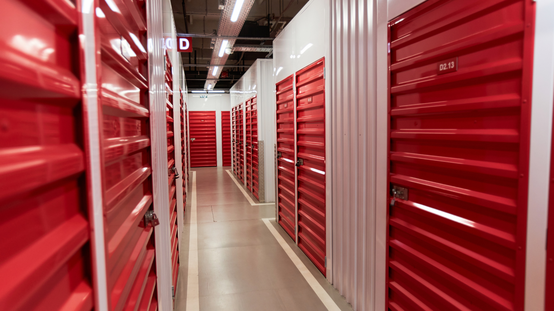 Secure self storage units with convenient access for household items and flexible storage solutions