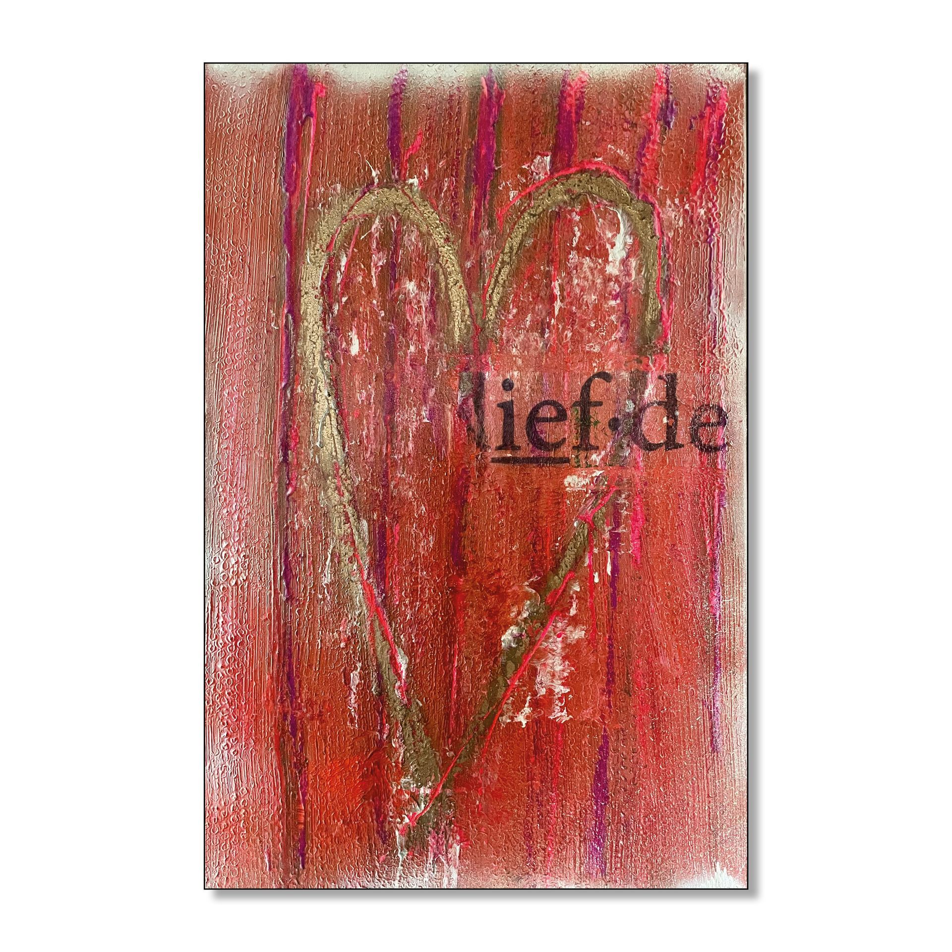 Abstracte kunst in rood en wit met een gouden hart en het woord 
