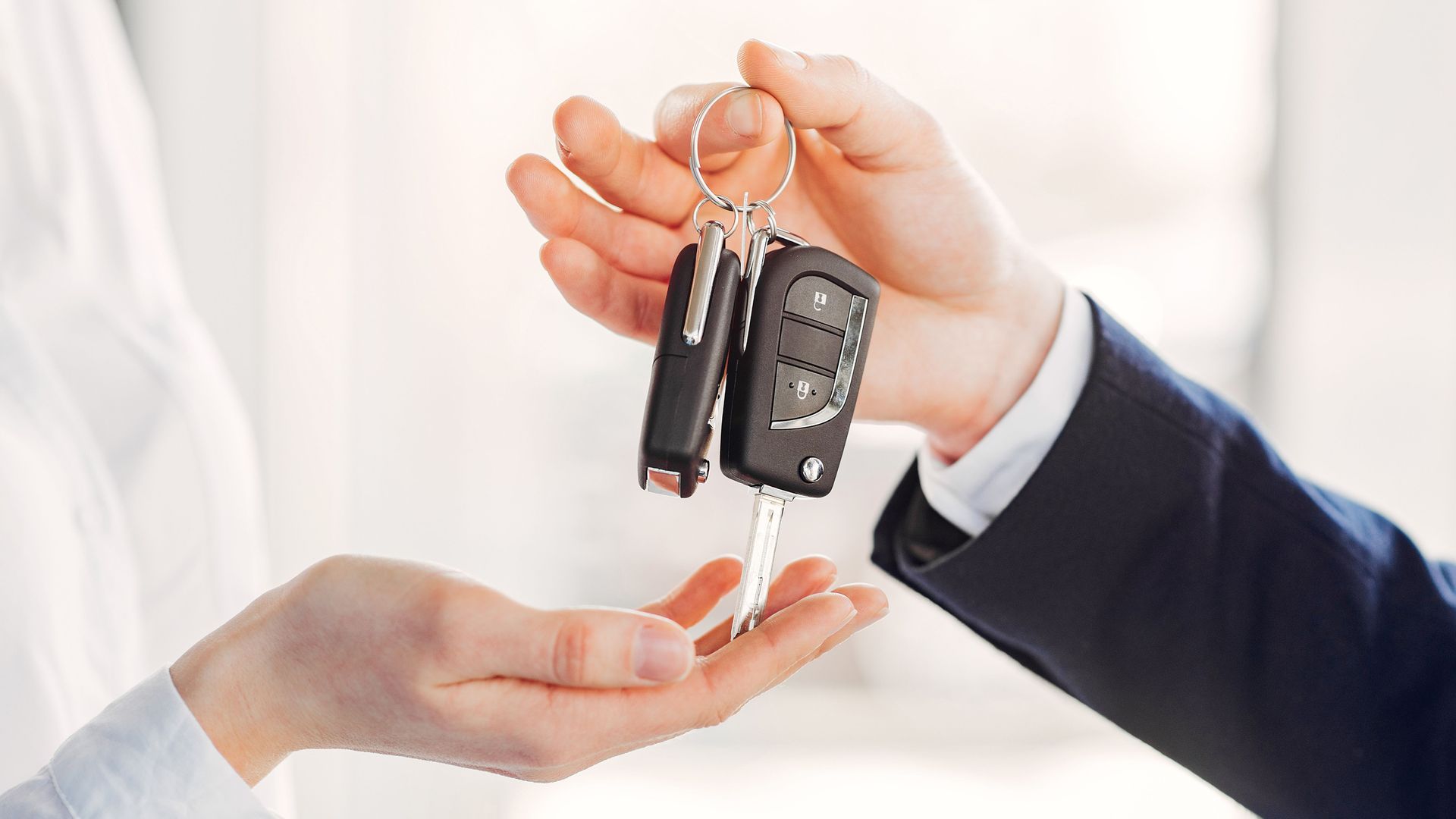 Are you planning to buy your first car on finance? Learn about your finance options,