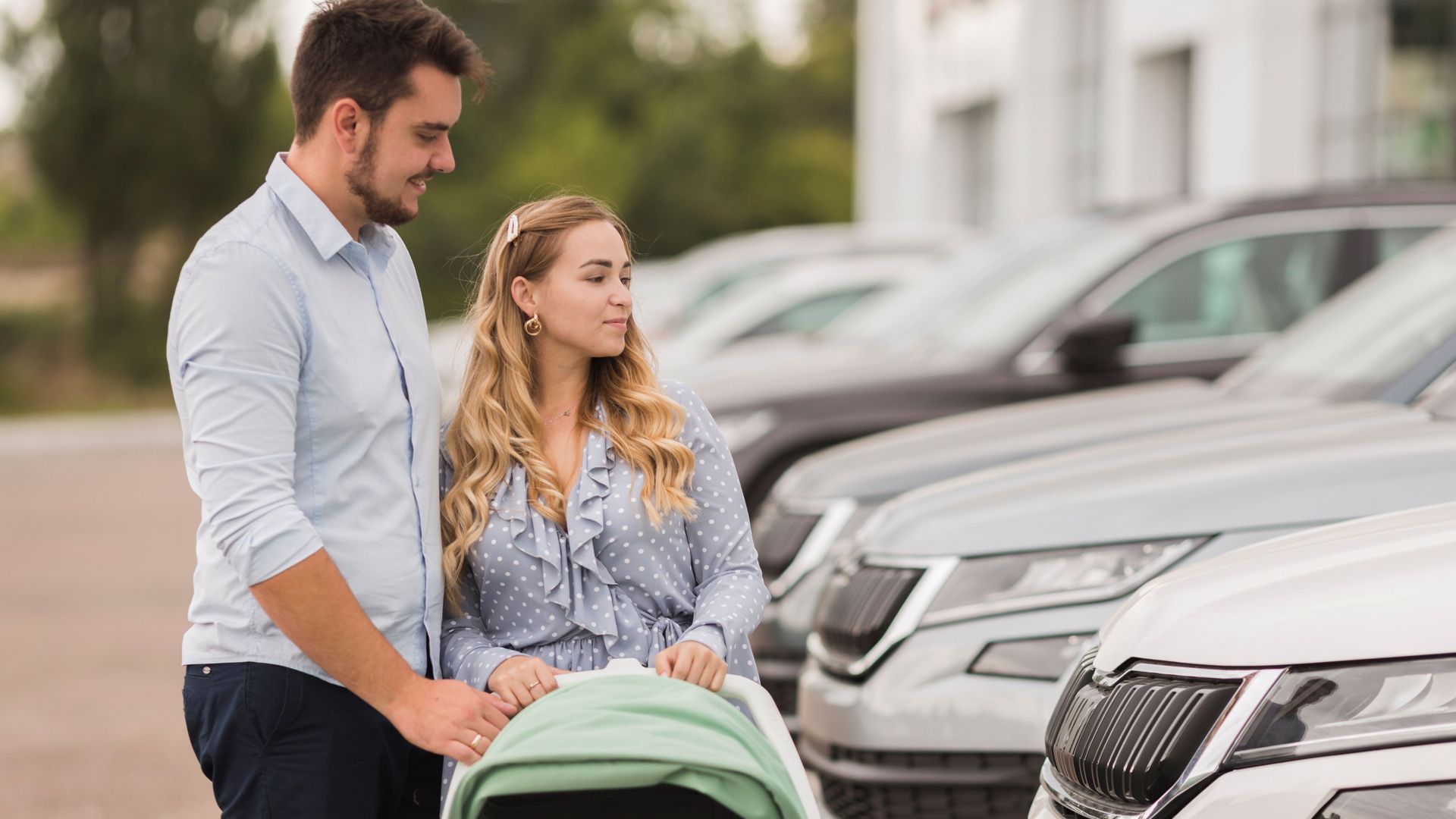 Are you getting ready to buy a used car? Here's a list of things to check before you sign 